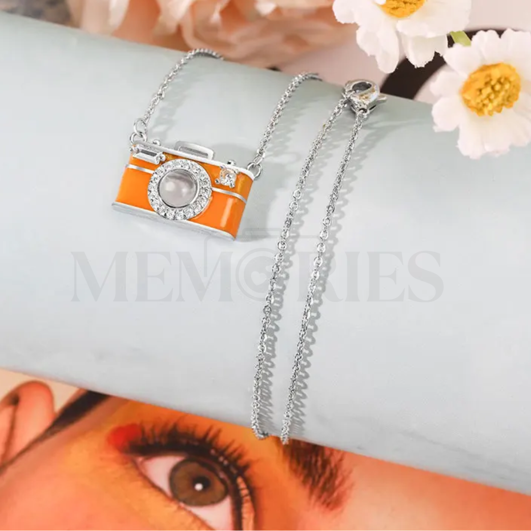 Collar cámara con proyección de foto personalizada